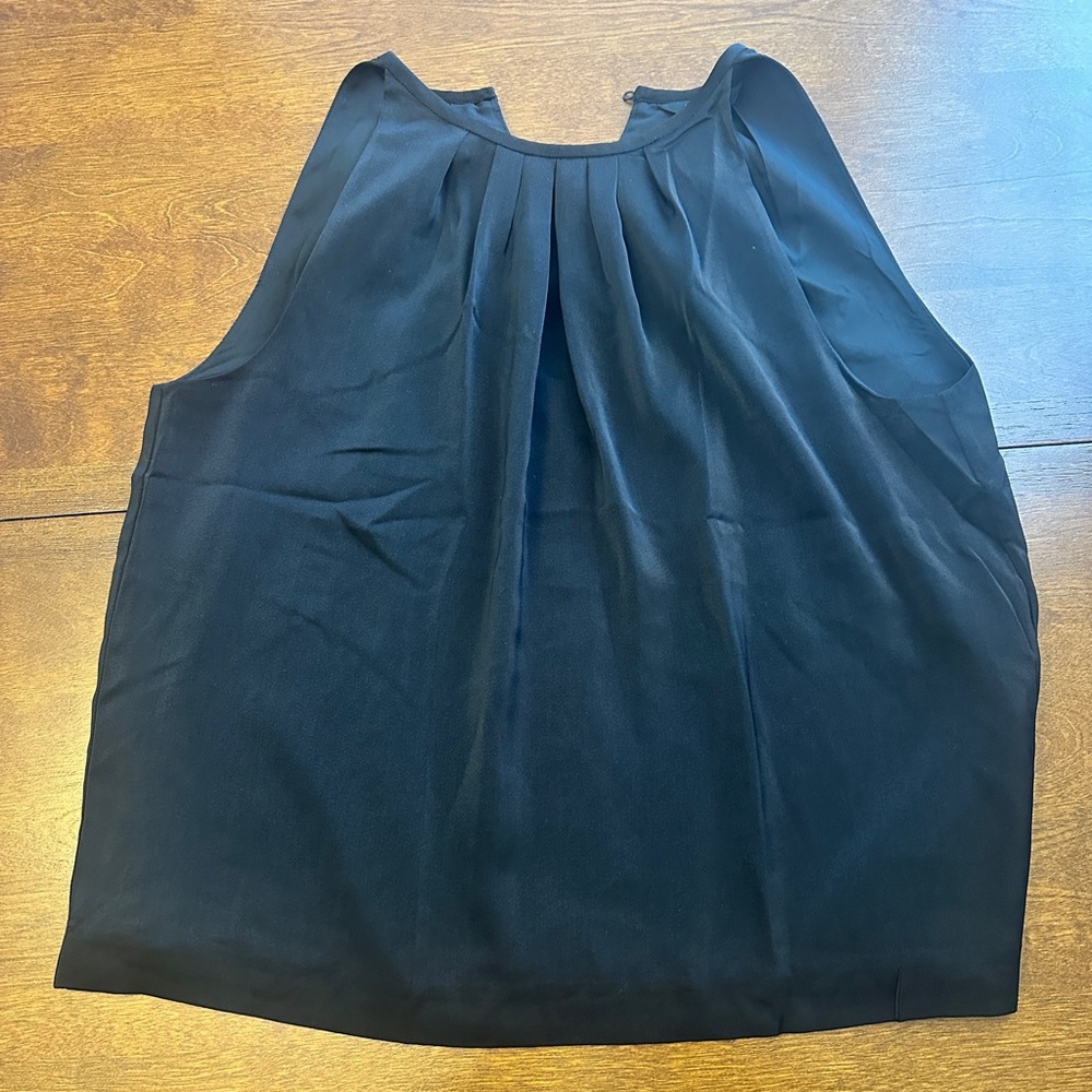 Banana Republic Black Pleated Sleeveless Top